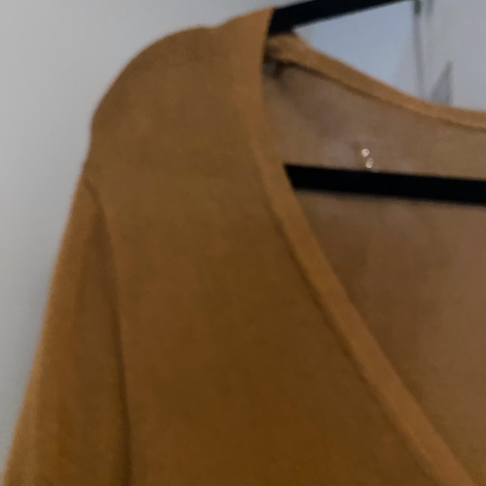Old Navy V-Neck Sweater in Mustard